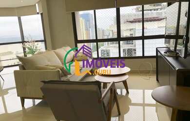 Imagem: O apartamento possui 3 Dormitórios, 1 Banheiro, 2 Vagas na