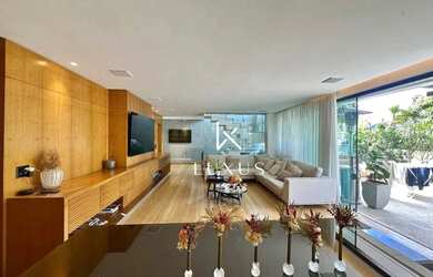 Imagem: O apartamento possui 4 Dormitórios, 5 Banheiros, 343m² de