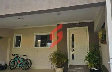 Imagem: A casa em condomínio possui 3 Dormitórios, 2 Banheiros, 2