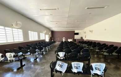 Imagem: O depósito possui 194m² de Área e está localizado em Jardim