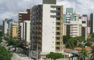 Imagem: O apartamento possui 3 Dormitórios, 5 Banheiros, 2 Vagas na