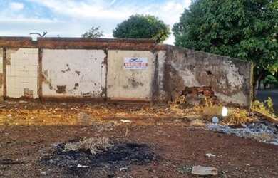 Imagem 3: Terreno de esquina no Centro de Sarandi,R. Augusto Birches Terrão/Excelente...