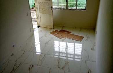 Imagem: A casa possui 4 Dormitórios, 3 Banheiros, 1 Vaga na garagem