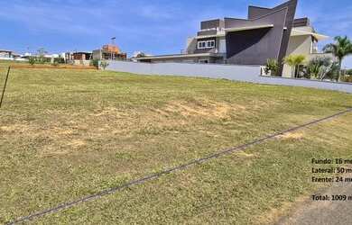 Imagem: O terreno possui 100.000m² de Área e está localizado em