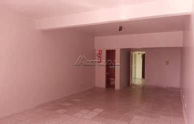 Imagem: O depósito possui 40m² de Área e está localizado em Setor