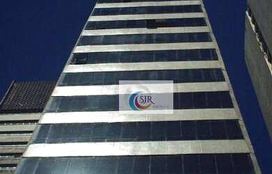 Imagem: O depósito possui 5 Vagas na garagem e 308m² de Área e está