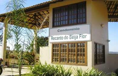 Imagem: O terreno possui 2.000m² de Área e está localizado em Jaboticatubas