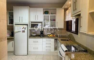 Imagem 13: CASA BARRA DO RIO CERRO. Piscina, Churrasqueira, Guarda roupae215m² de...