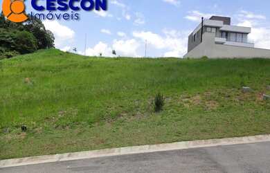 Imagem: O terreno possui 572m² de Área e está localizado em Quintas