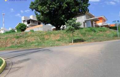 Imagem: O terreno à venda possui 632m² de Área e está localizado