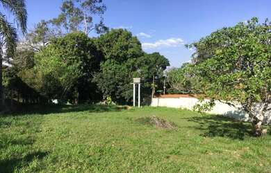 Imagem: O terreno possui 1019m² de Área e está localizado em Terras