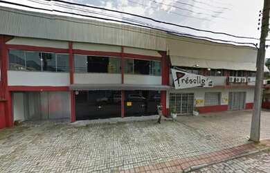 Imagem: O depósito possui 325m² de Área e está localizado em Centro