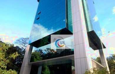 Imagem: O depósito possui 5 Vagas na garagem e 304m² de Área e está