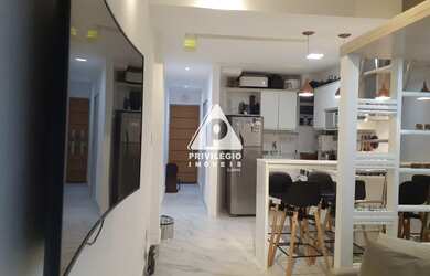 Imagem: A kitnet possui 1 Dormitório, 1 Banheiro, 32m² de Área, Imóvel