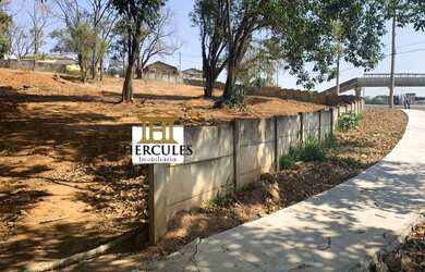 Imagem 2: Lote/Terreno para venda tem 400 metros quadrados em Jardim dos Pinheiros...