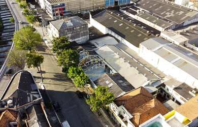 Imagem: O depósito possui 1.064m² de Área e está localizado em