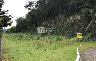 Imagem: O terreno possui 1.303m² de Área e está localizado em Gramado