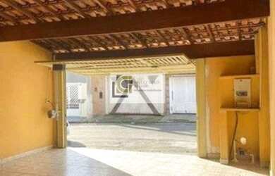 Imagem: A casa possui 1 Dormitório, 1 Banheiro, 1 Vaga na garagem