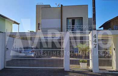 Imagem: A casa em condomínio possui 2 Dormitórios, 1 Banheiro, 1 Vaga