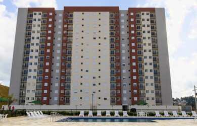 Imagem: O apartamento possui 2 Dormitórios, 1 Banheiro, 1 Vaga na garagem