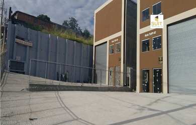 Imagem: O depósito possui 550m² de Área e está localizado em Jardim