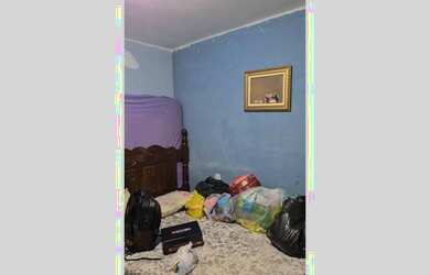 Imagem: A casa possui 2 Dormitórios, 1 Banheiro, 1 Vaga na garagem