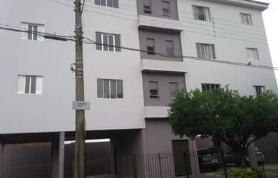 Imagem: O apartamento possui 2 Dormitórios, 1 Banheiro, 2 Vagas na