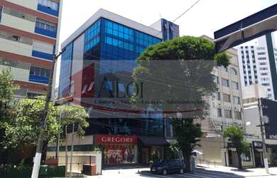 Imagem: O depósito possui 5 Vagas na garagem, 2.900m² de Área e