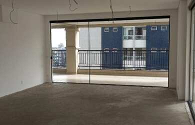 Imagem: O apartamento possui 4 Dormitórios, 5 Banheiros, 5 Vagas na