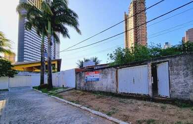 Imagem: O terreno possui 360m² de Área e está localizado em Ponta