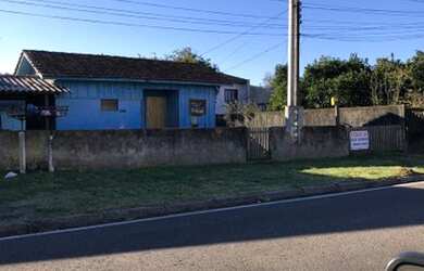 Imagem: O terreno possui 650m² de Área e está localizado em Estação