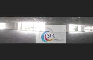 Imagem: O depósito possui 5 Vagas na garagem e 1080m² de Área e está