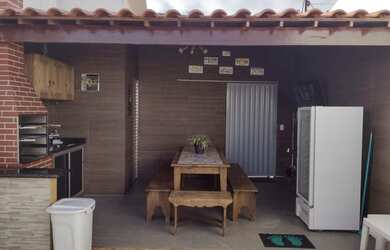 Imagem: O terreno possui 50m² de Área, Imóvel mobiliado e está