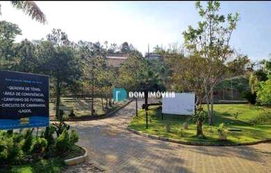 Imagem: O terreno possui 3.000m² de Área e está localizado em Parque