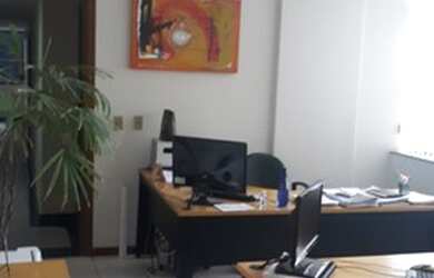 Imagem: O depósito possui 1 Vaga na garagem, 35m² de Área e está