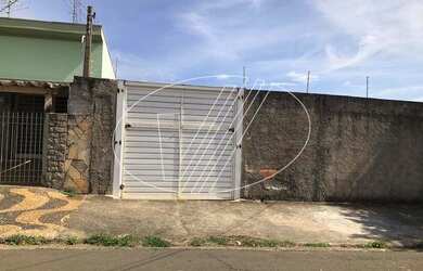 Imagem: O terreno possui 1.100m² de Área e está localizado em Jardim