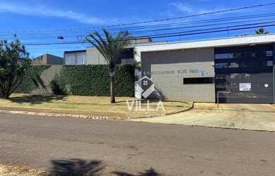 Imagem: O terreno possui 467m² de Área e está localizado em Country