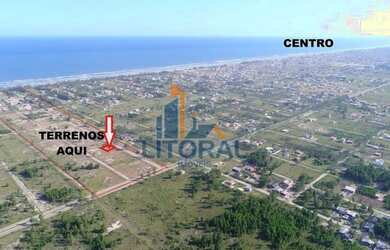 Imagem: O terreno está localizado em Balneário Gaivota, SC à venda