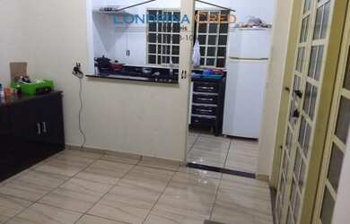 Imagem 3: Casa com 3 quartos - Bairro Tarobá em Londrina