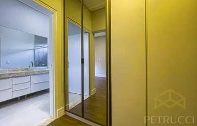 Imagem 15: Casa de condomínio térrea para venda possui 270 metros quadrados com...