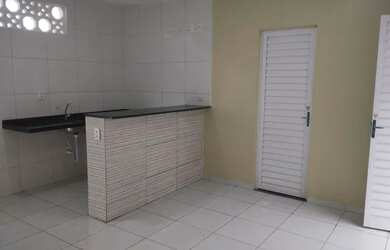 Imagem: A kitnet possui 1 Banheiro, 1 Vaga na garagem, 30m² de Área