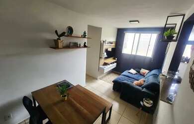 Imagem: O apartamento possui 3 Dormitórios, 1 Banheiro, 1 Vaga na garagem