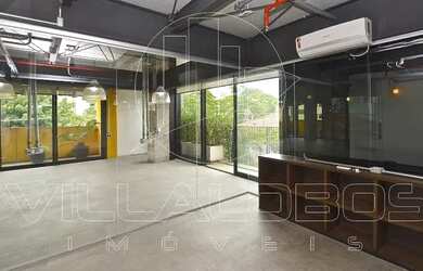 Imagem: O depósito possui 5 Vagas na garagem, 255m² de Área e está