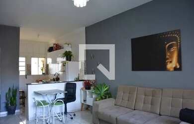 Imagem: A casa em condomínio possui 2 Dormitórios, 1 Banheiro, 3 Vagas