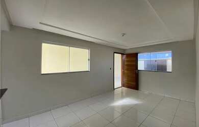 Imagem: A casa possui 2 Dormitórios, 1 Banheiro, 7.989m² de Área