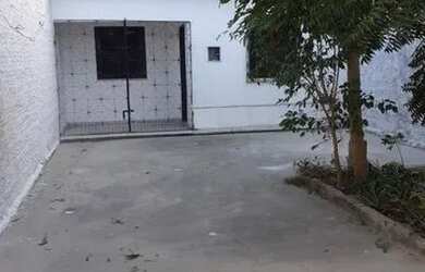 Imagem 3: Alugo casa no Siqueira. 3 Vagas na garageme3 Dormitórios