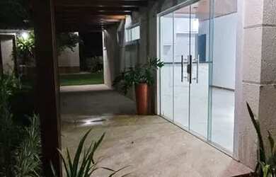 Imagem: A casa em condomínio possui 3 Dormitórios, 2 Banheiros, 2