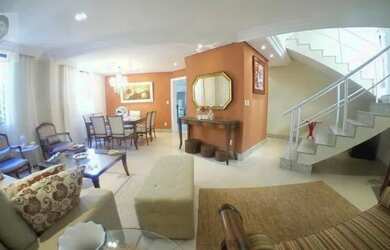 Imagem: A casa em condomínio possui 4 Dormitórios, 5 Banheiros, 3