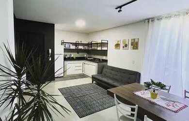 Imagem: O apartamento possui 1 Dormitório, Imóvel mobiliado e está