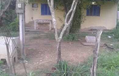 Imagem 1: Vendo uma casa com quintal 12 30 no guandu engenheiro pedreira